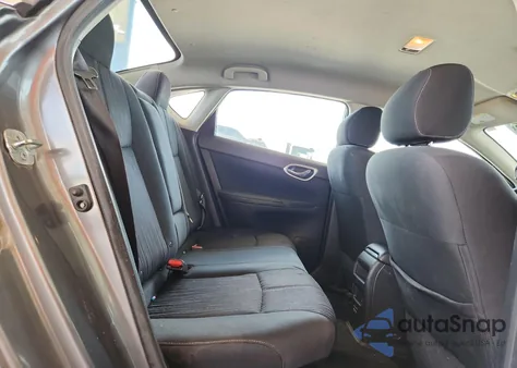 2018 Nissan Sentra S z USA, uszkodzony, nr VIN 3N1AB7APXJL627640